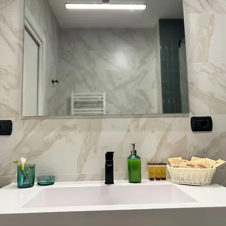 Apartment Moderno E Confortevole Con Posto Auto- Wifi Veloce Rome